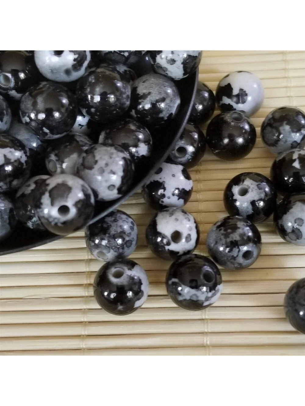 Black Grey Abstract Cow Animal Print 12mm Round Retro Acrylic Art Beads 10 pcs